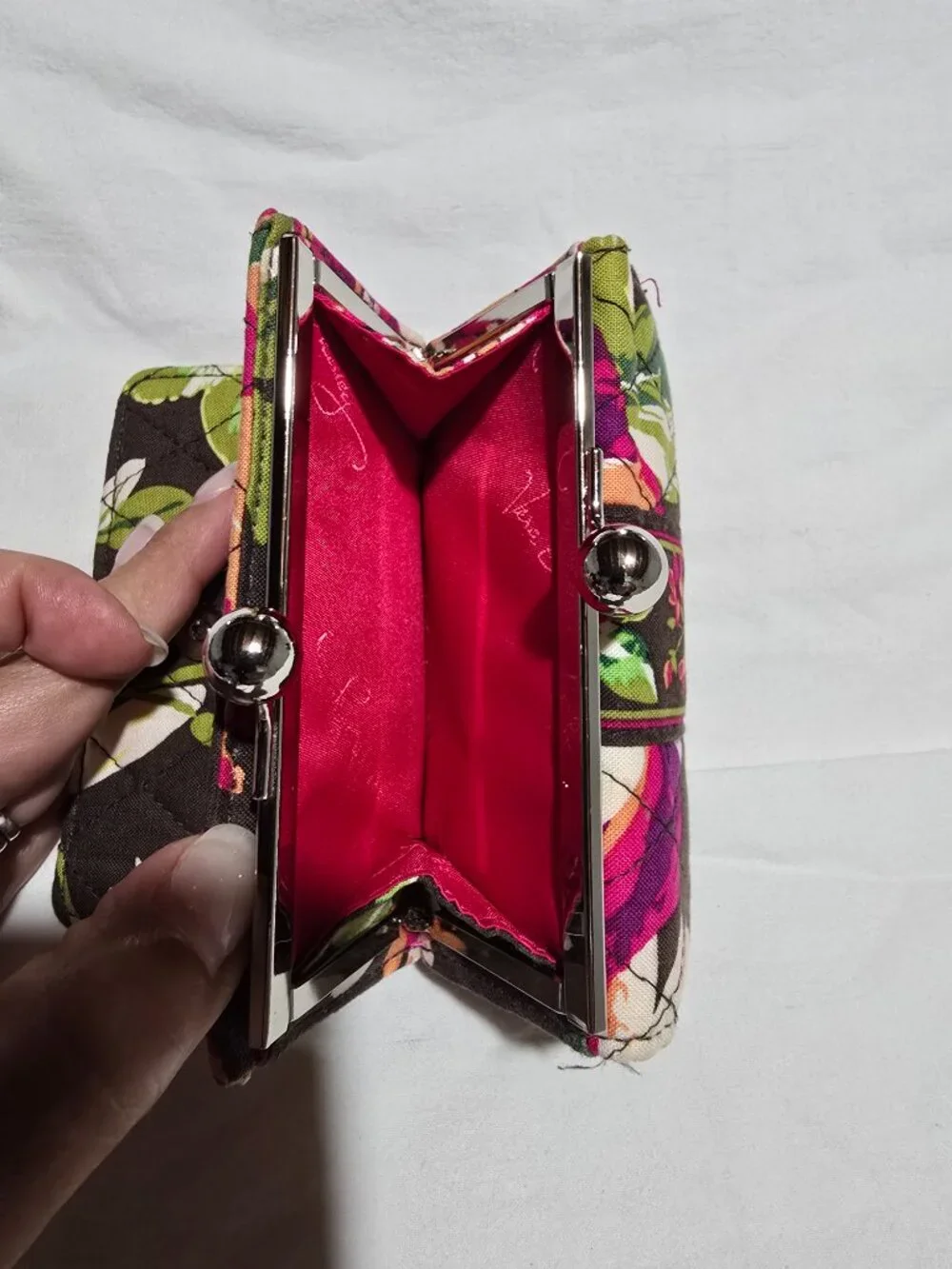 Vera Bradley "English Rose" Quilted Small Kisslock Clutch Wallet Floral Coin - Picture 7 of 9